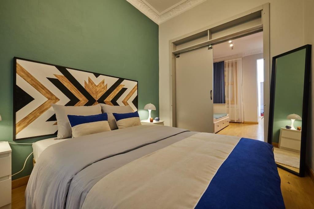 Daire Charming 2 Min To Metro - Baysungur D2 İstanbul