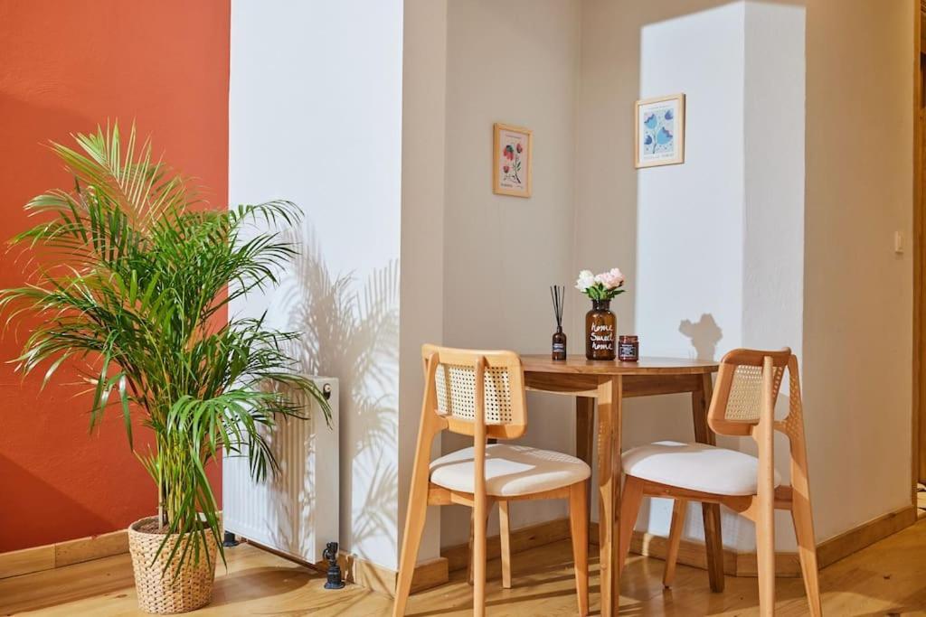 Apartment Charming 2 Min To Metro - Baysungur D2